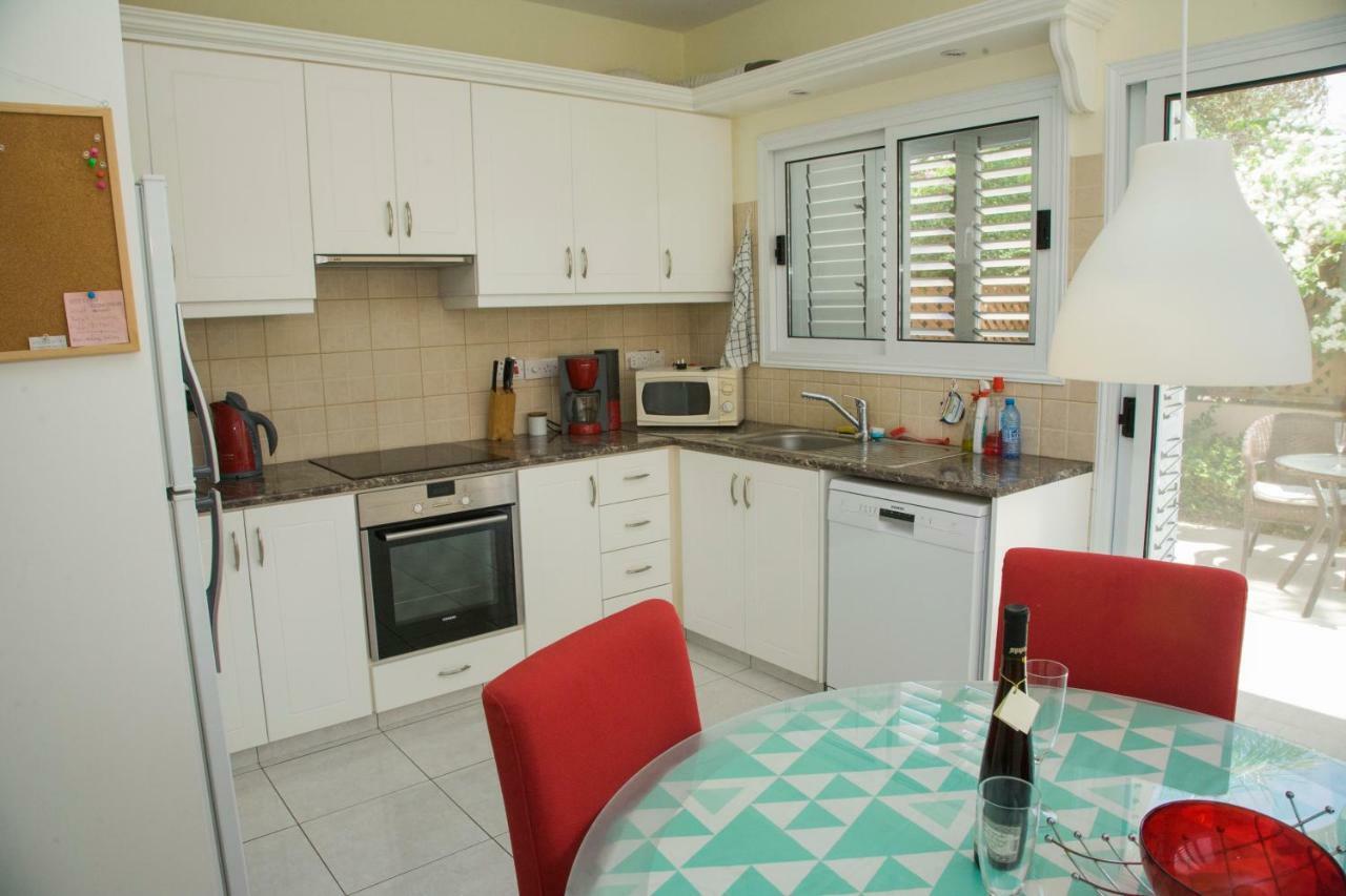 Pharos Paradise Townhouse Paphos Exterior foto