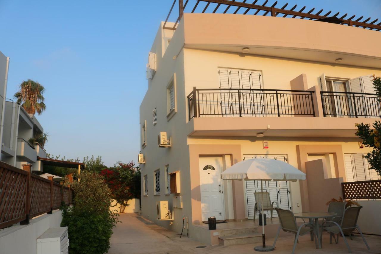 Pharos Paradise Townhouse Paphos Exterior foto